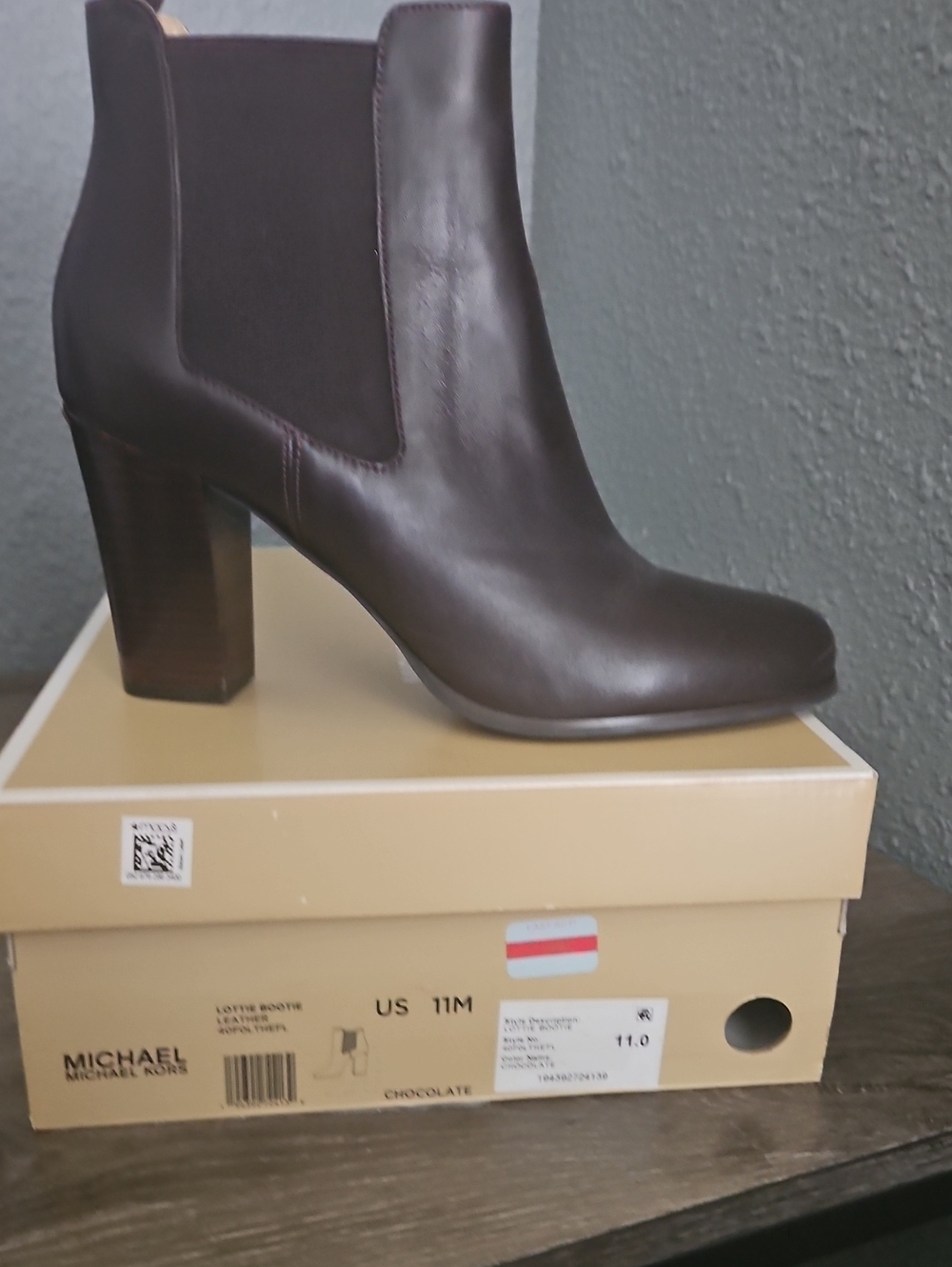Michael Kors Chocolate Brown Leather Chelsea Block Heel Booties